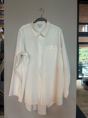Athleta Cream Long-Sleeve Button-Up Shirt